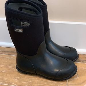 Bogs Boots Youth size 2